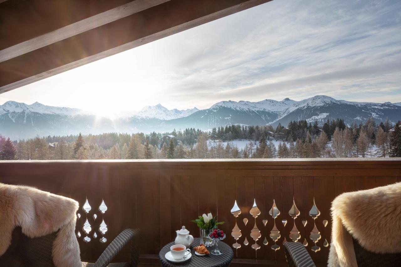 Guarda Golf Hotel & Residences Crans-Montana Luaran gambar