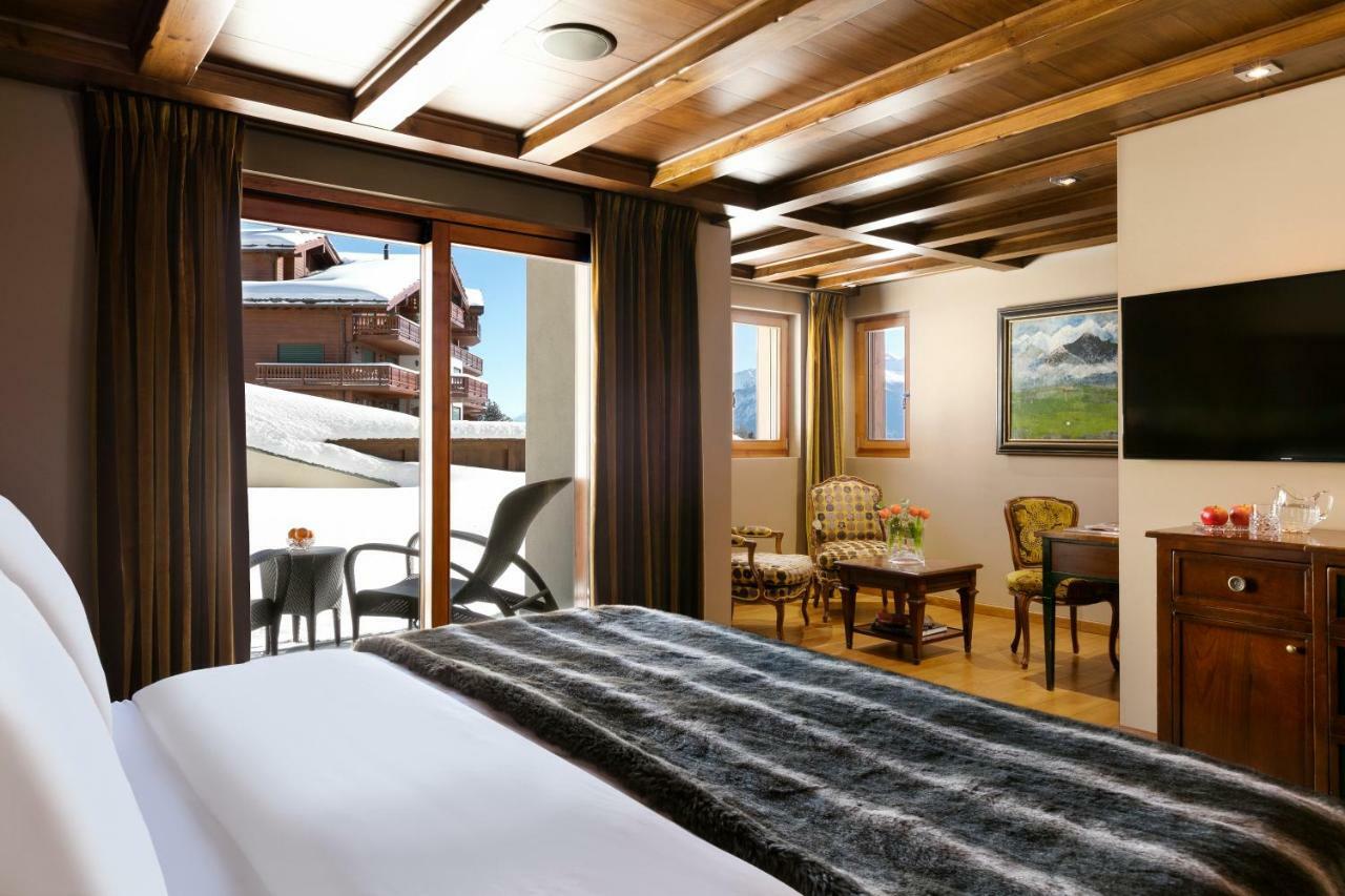 Guarda Golf Hotel & Residences Crans-Montana Luaran gambar