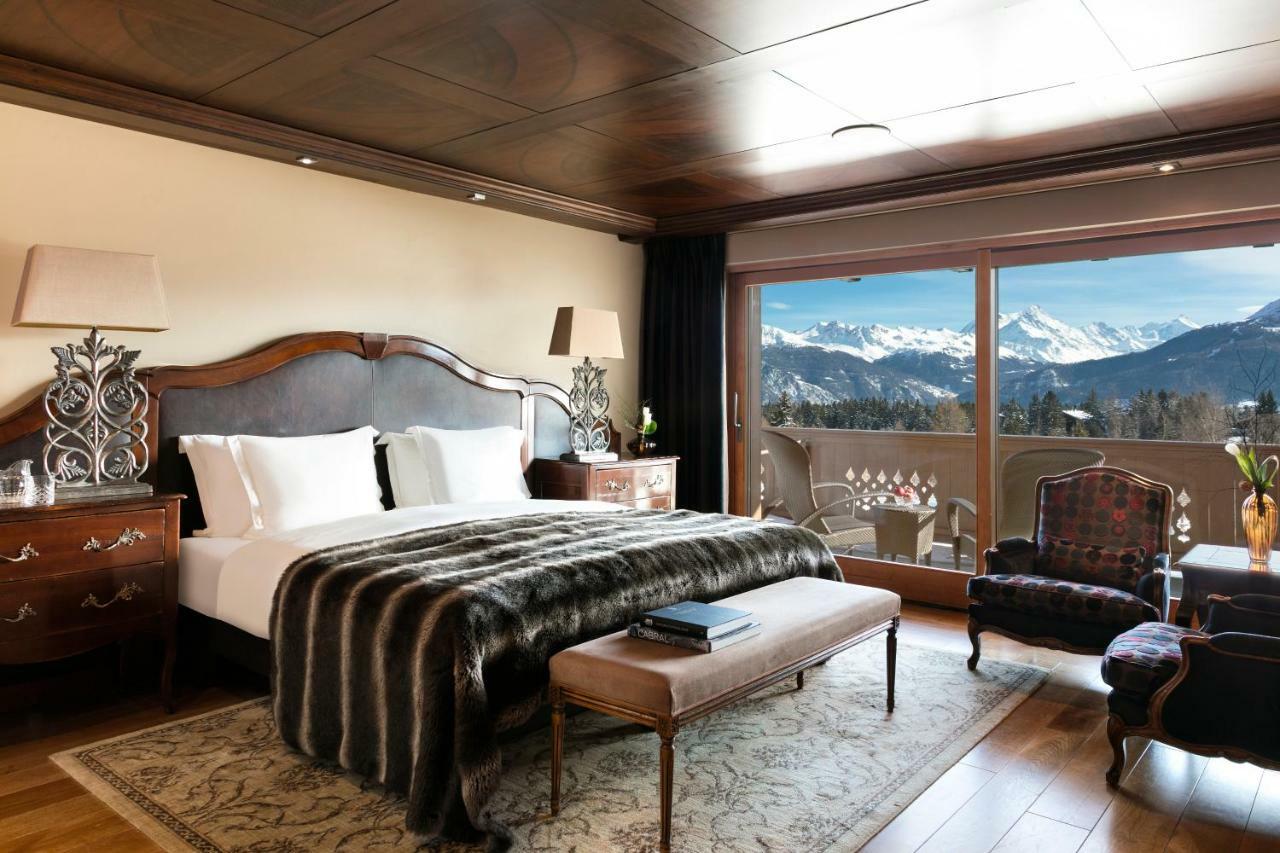 Guarda Golf Hotel & Residences Crans-Montana Luaran gambar