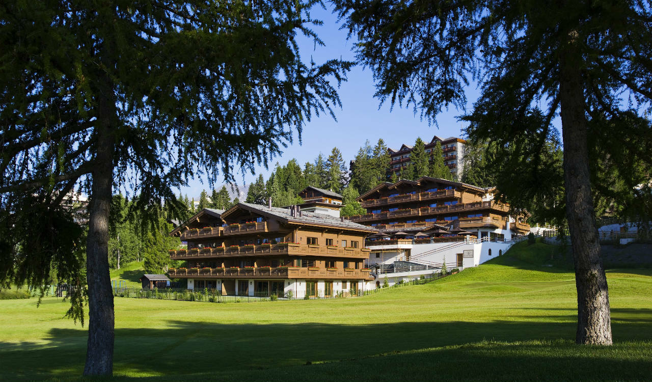 Guarda Golf Hotel & Residences Crans-Montana Luaran gambar