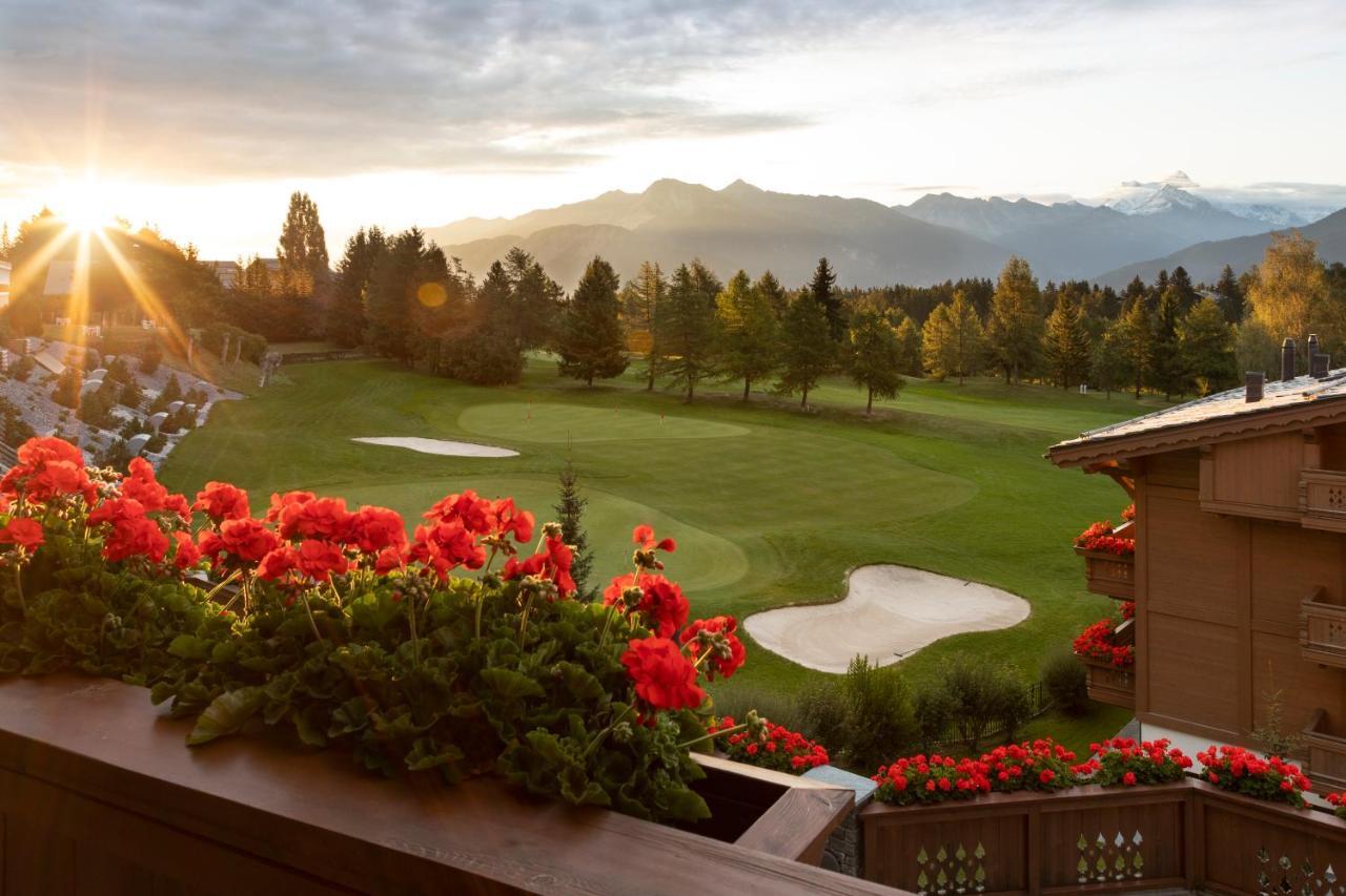 Guarda Golf Hotel & Residences Crans-Montana Luaran gambar